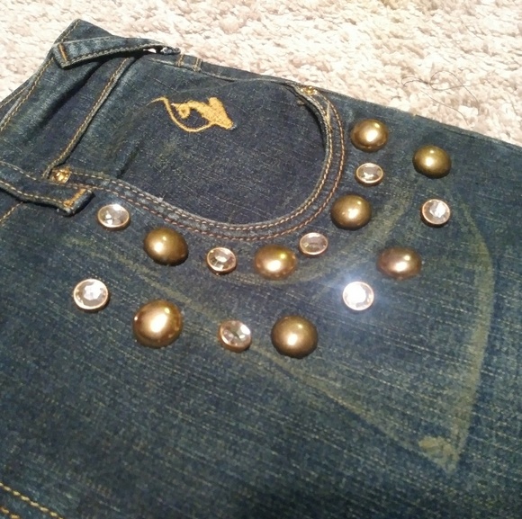 Studded Crop Jeans - Picture 2 of 4